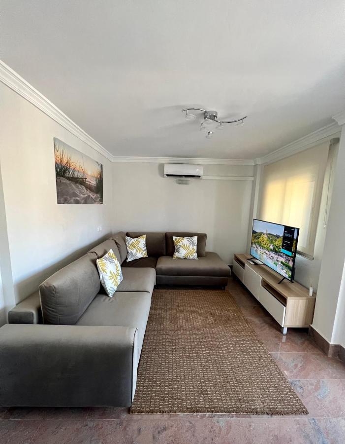 Apartamentos Prestige Suites Malaga II Экстерьер фото